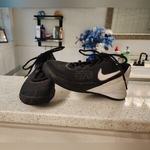 Kyrie flytrap 2 gs basketball nike shoes